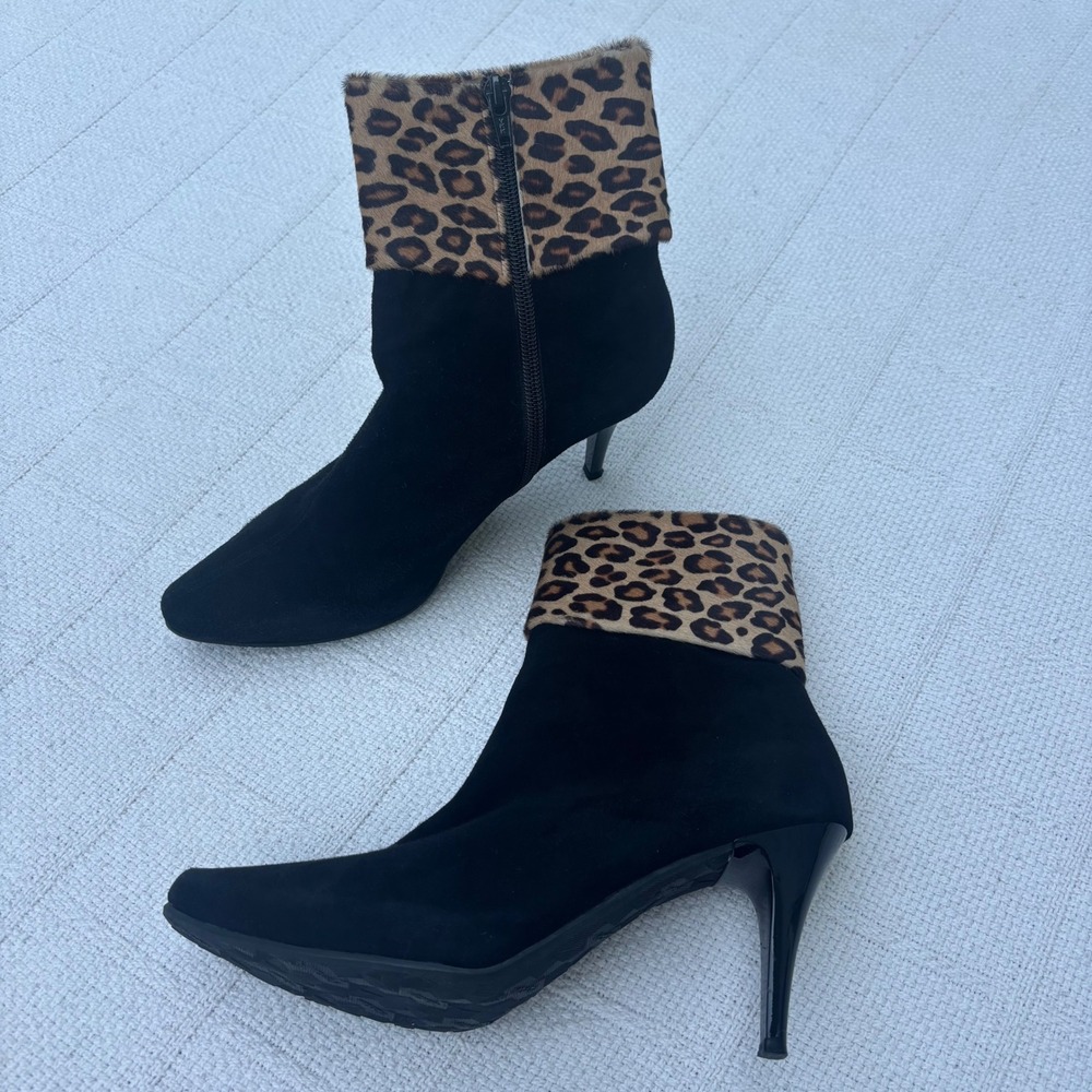 Women's EU 37.5 RON WHITE All Day Heels Black Suede Leopard Hair Heeled Booties
